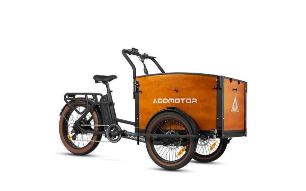 vélo cargo électrique conçu pour transporter des charges en terrain vallonné